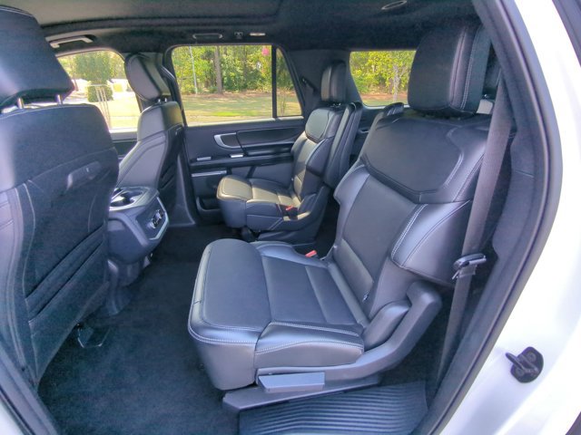 Certified 2025 Ford Expedition Max Platinum w/ Stealth Appearance Package AWD/4WD image 23
