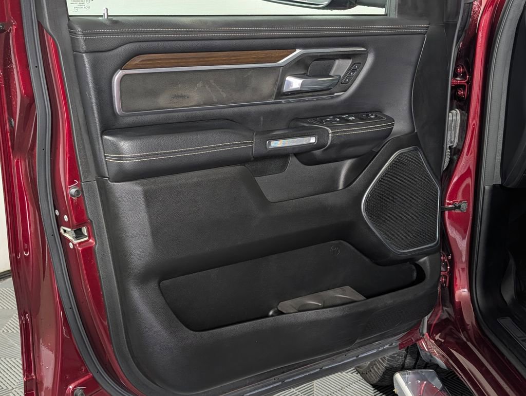 Used 2021 RAM 1500 Laramie AWD/4WD image 21