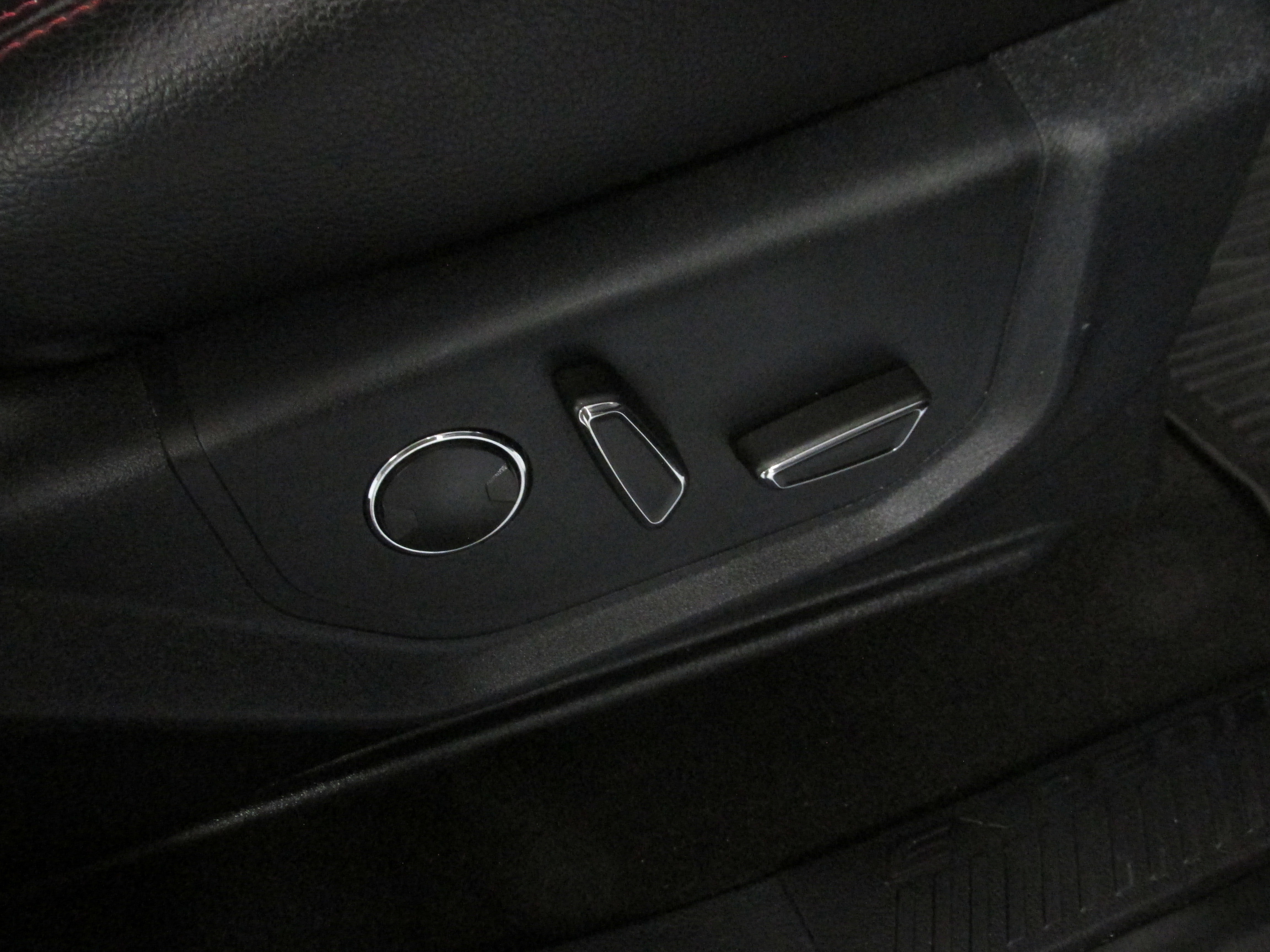 Certified 2020 Ford Expedition Limited w/ Equipment Group 303A image 30