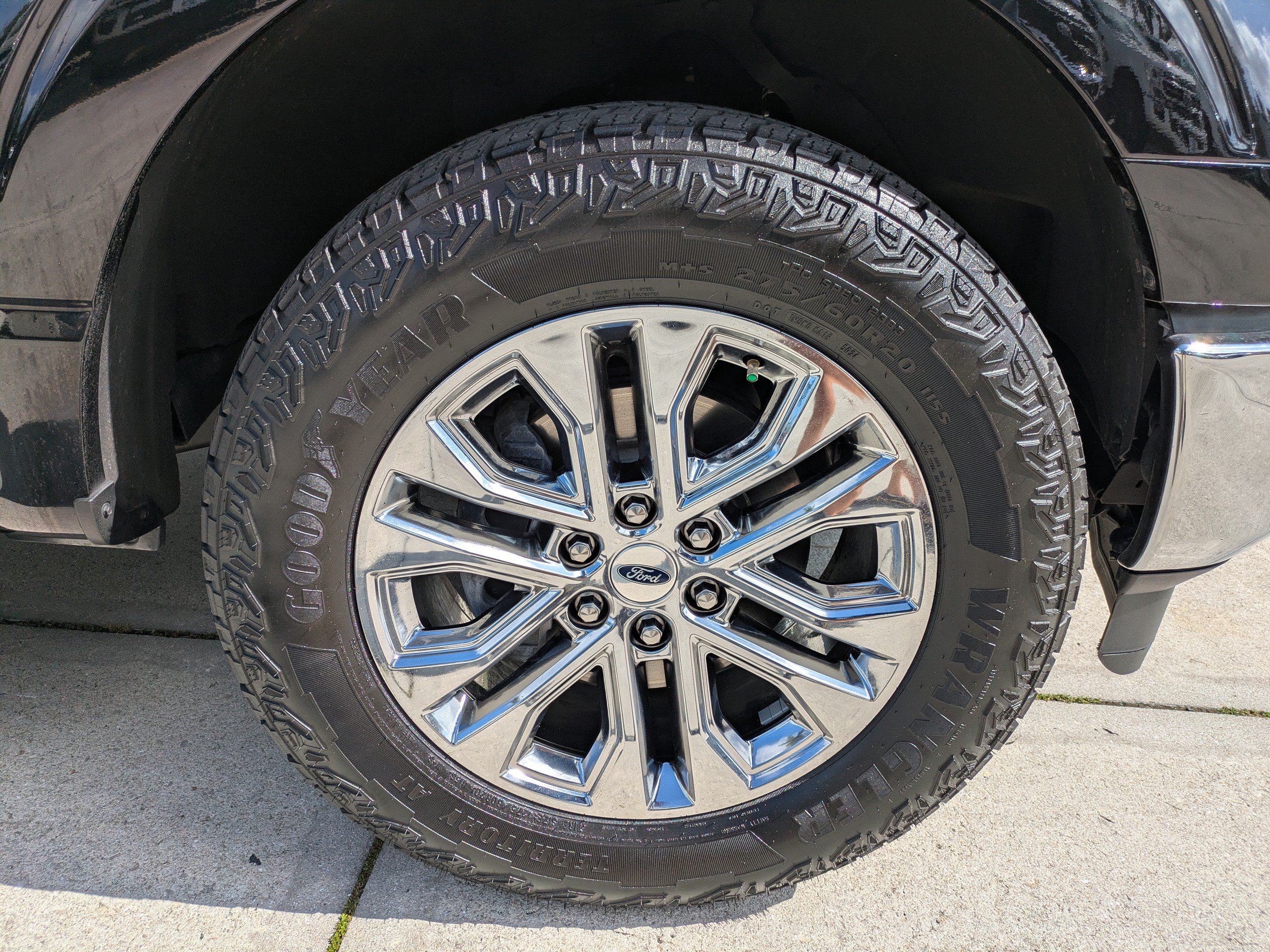 Certified 2024 Ford F150 Lariat AWD/4WD image 11