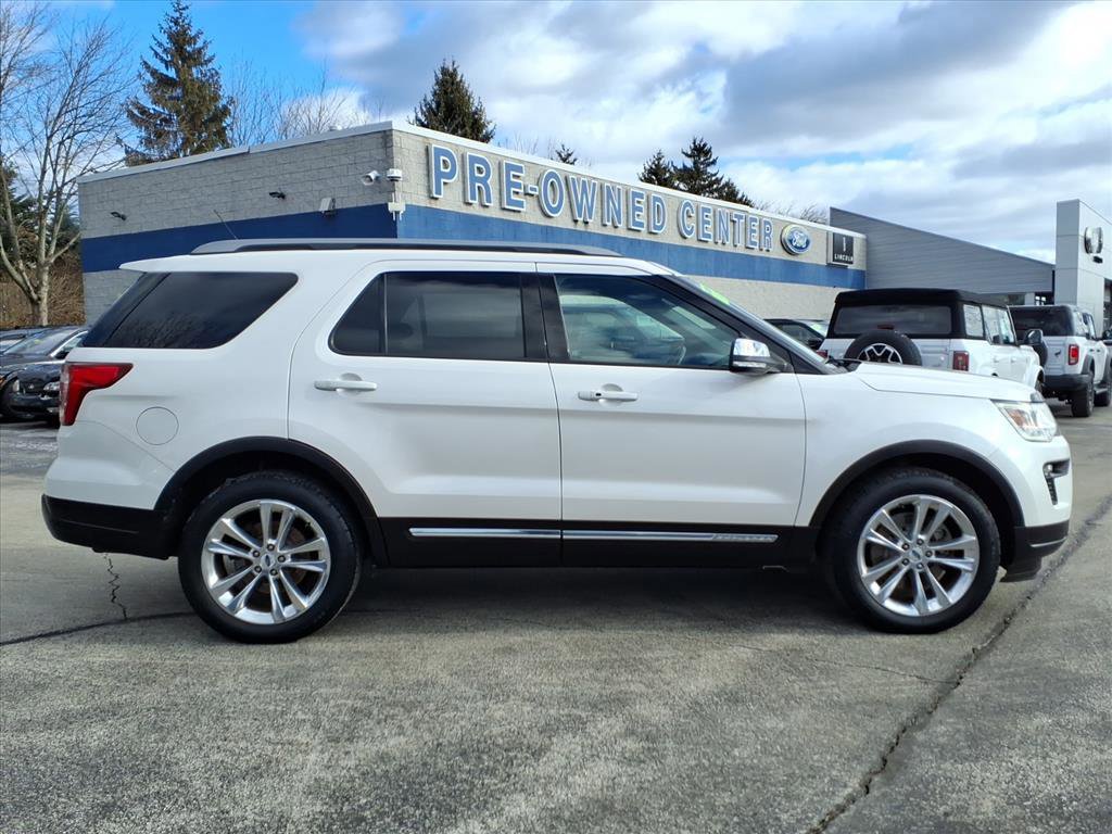 Certified 2019 Ford Explorer XLT w/ Equipment Group 202A image 6
