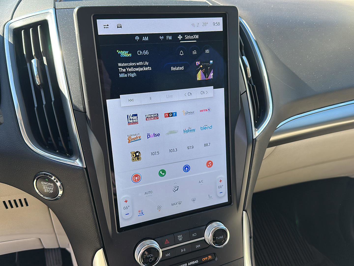 Certified 2024 Ford Edge Titanium w/ Equipment Group 301A image 17