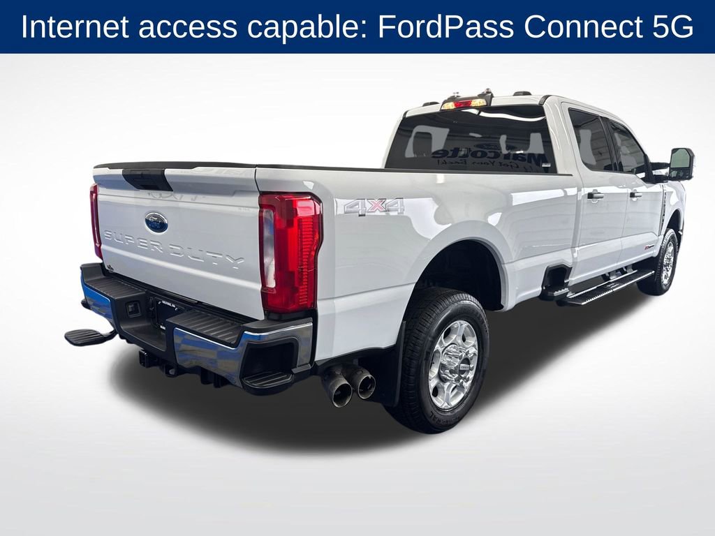 Certified 2025 Ford F350 XLT AWD/4WD image 5