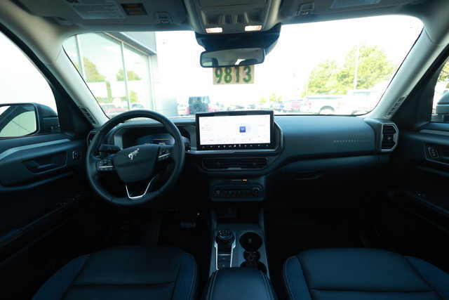 Certified 2025 Ford Bronco Sport Outer Banks w/ Outer Banks Tech Package+ AWD/4WD image 12