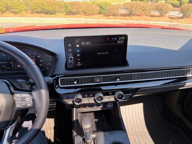 Used 2025 Honda Civic Sport Touring image 2