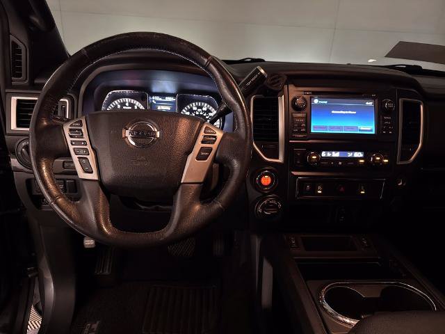 Used 2018 Nissan Titan SV w/ SV Convenience Package AWD/4WD image 13