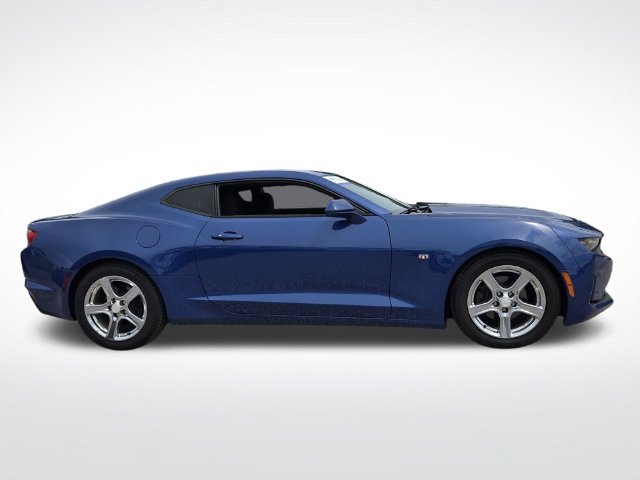 Used 2019 Chevrolet Camaro LT RWD image 10