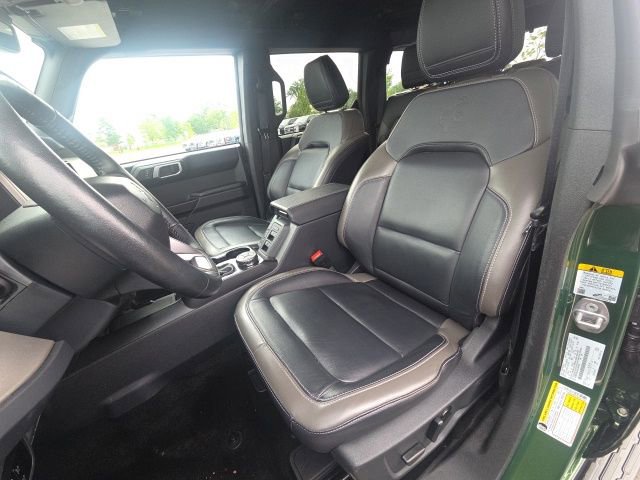 Certified 2025 Ford Bronco Outer Banks w/ Sasquatch Package AWD/4WD image 24
