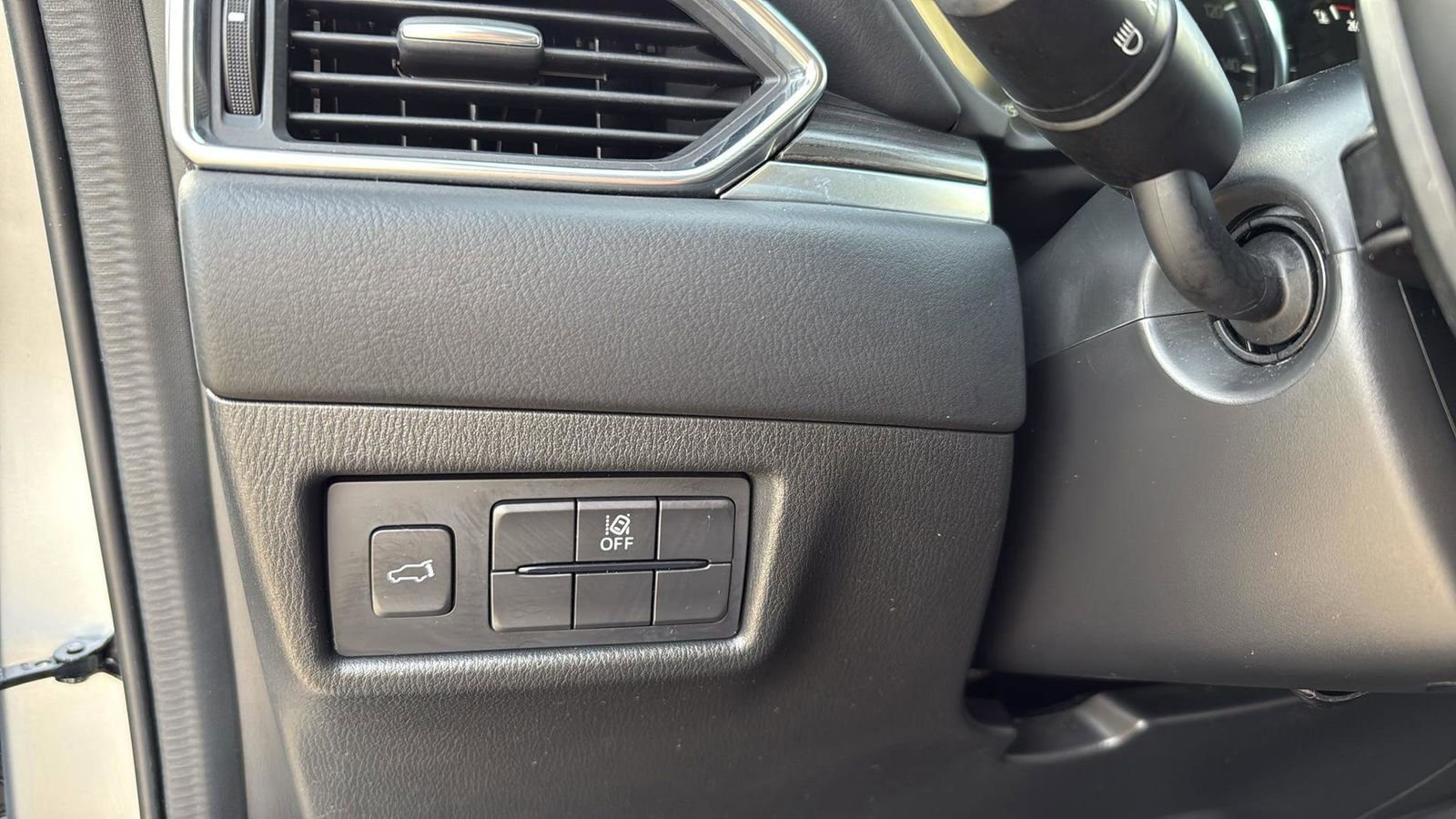 Used 2023 MAZDA CX-5 AWD 2.5 S w/ Premium Package image 18