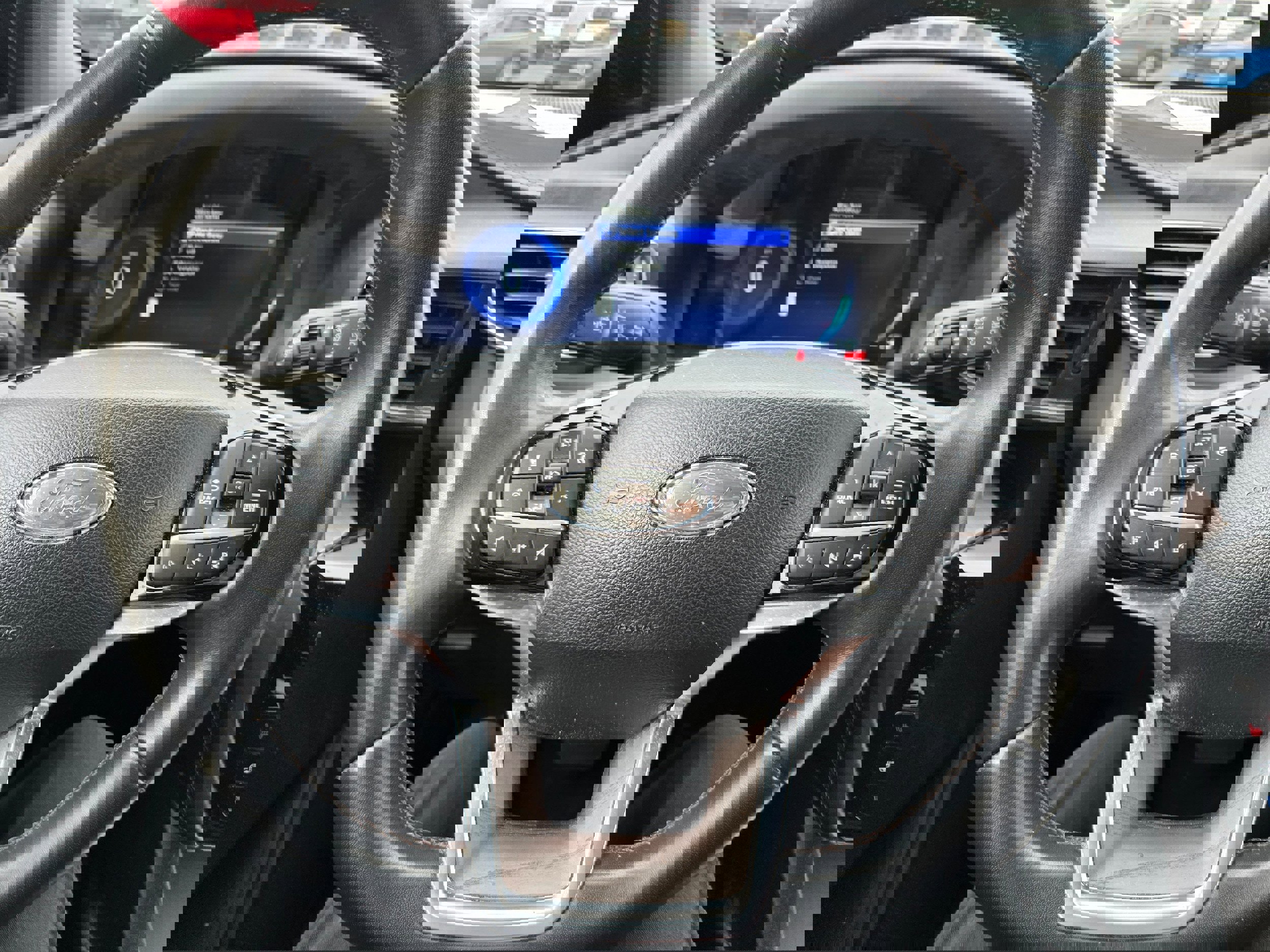 Certified 2023 Ford Explorer Platinum w/ Premium Technology Package image 15