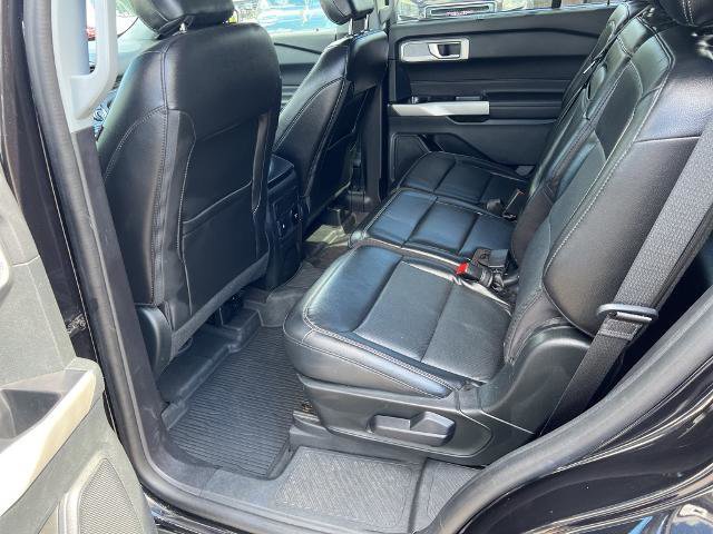 Certified 2022 Ford Explorer Limited w/ Hybrid Equipment Group 310A image 21