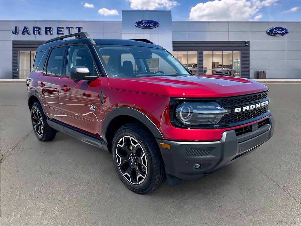 Certified 2025 Ford Bronco Sport Outer Banks w/ Outer Banks Tech Package+ AWD/4WD image 1