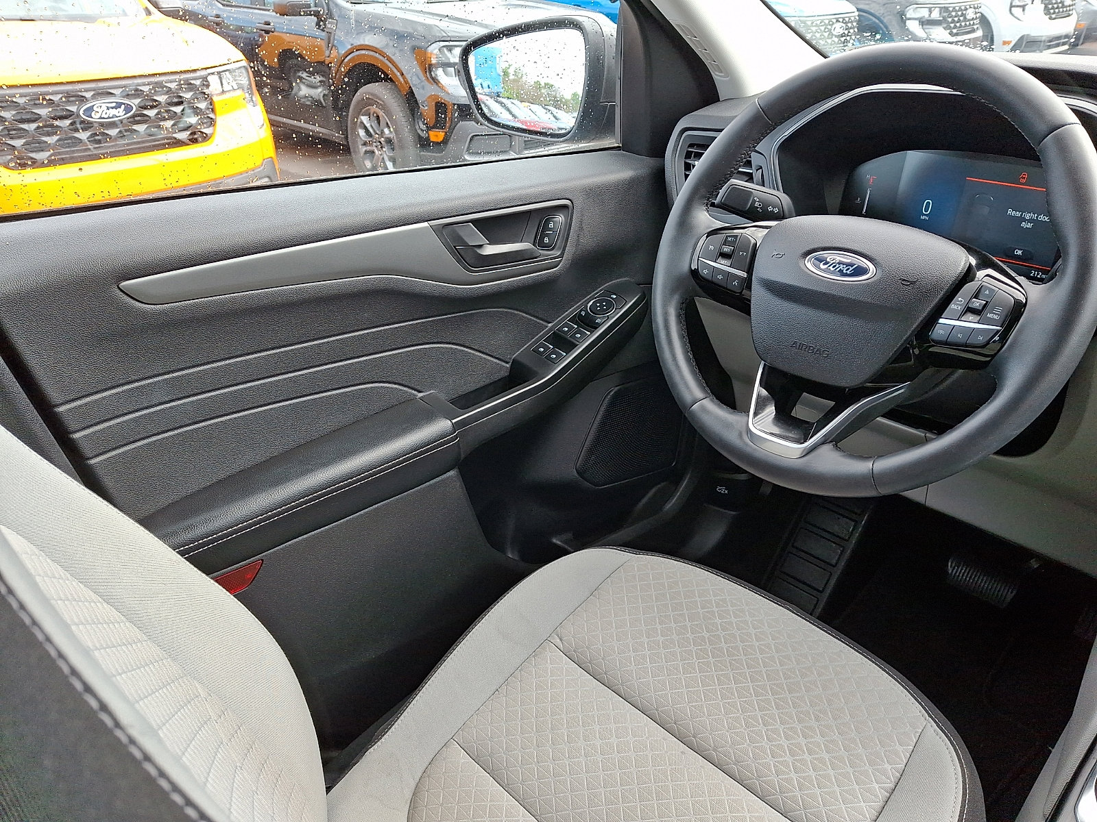 Certified 2023 Ford Escape Active AWD/4WD image 14