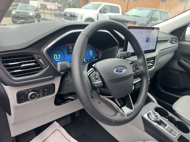 Certified 2023 Ford Escape Platinum image 8