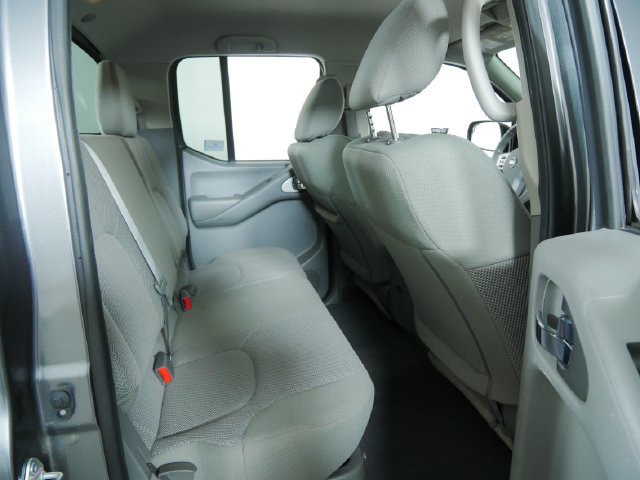 Used 2021 Nissan Frontier SV AWD/4WD image 14