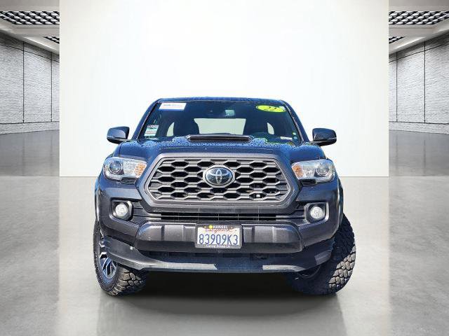 Used 2022 Toyota Tacoma TRD Sport AWD/4WD image 9