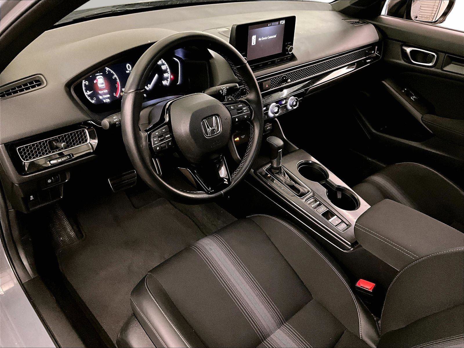 Used 2025 Honda Civic Sport image 12
