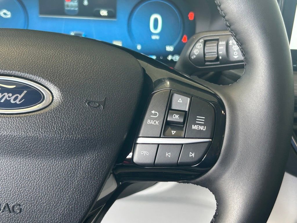 Certified 2024 Ford Escape SE w/ PHEV Premium Package FWD image 40