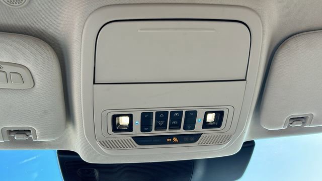 Certified 2022 Ford Explorer Limited w/ Class IV Trailer Tow Package image 28