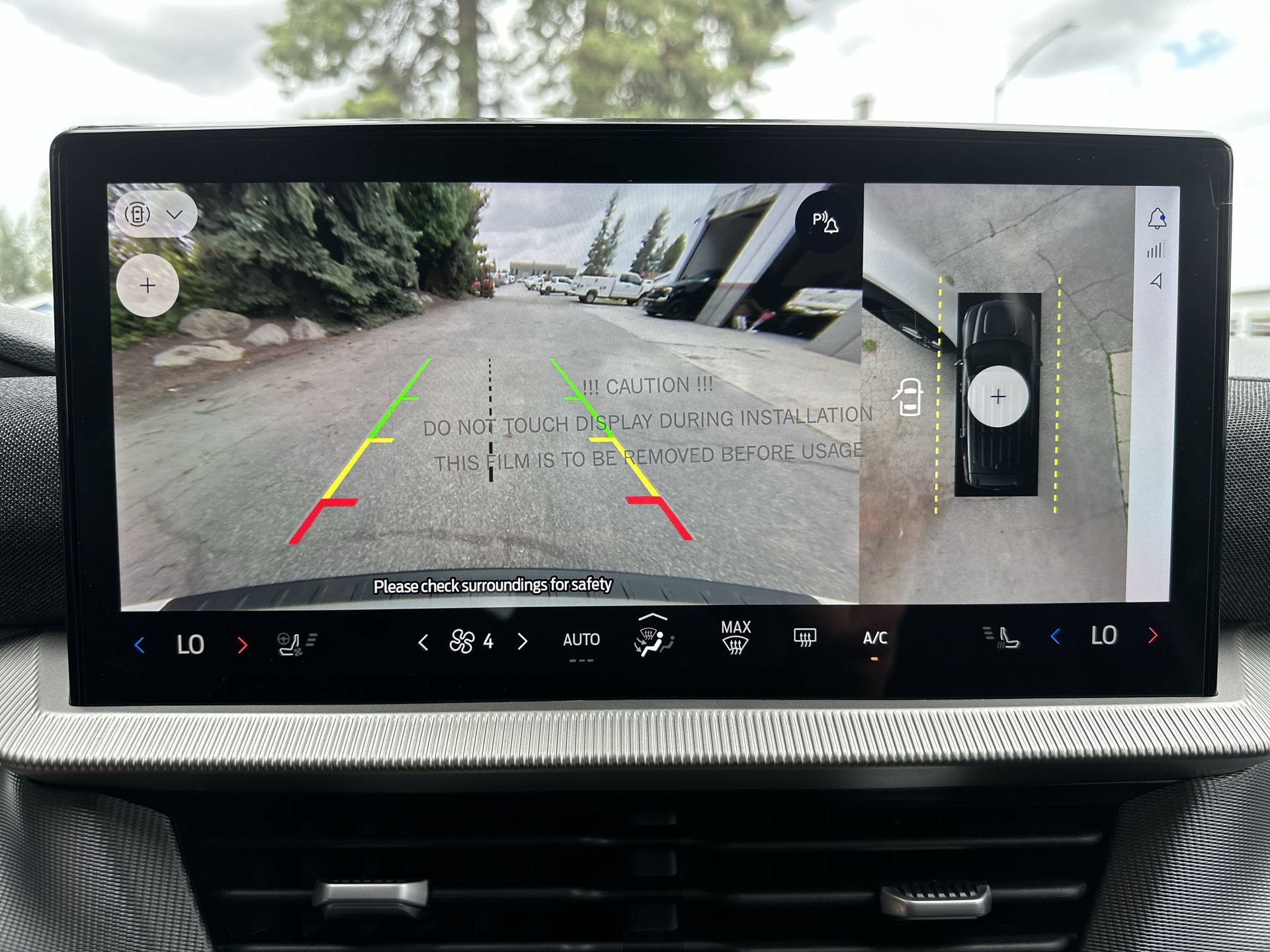 Certified 2025 Ford Explorer ST AWD/4WD image 17