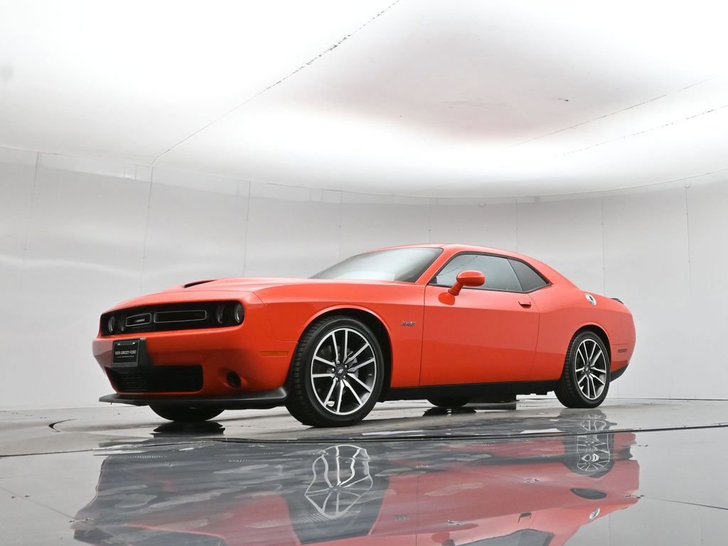 Used 2023 Dodge Challenger R/T image 28