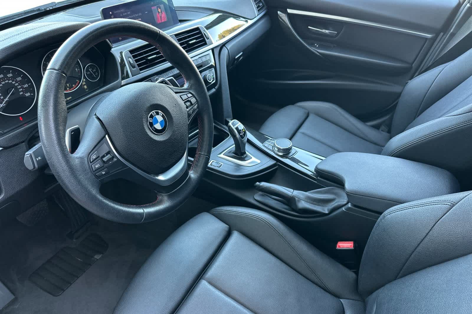Used 2018 BMW 330i Sedan RWD image 12