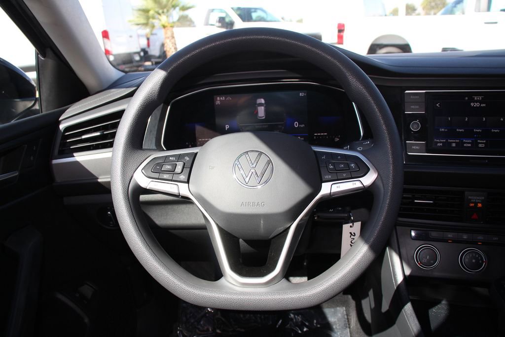 Used 2022 Volkswagen Jetta S FWD image 16