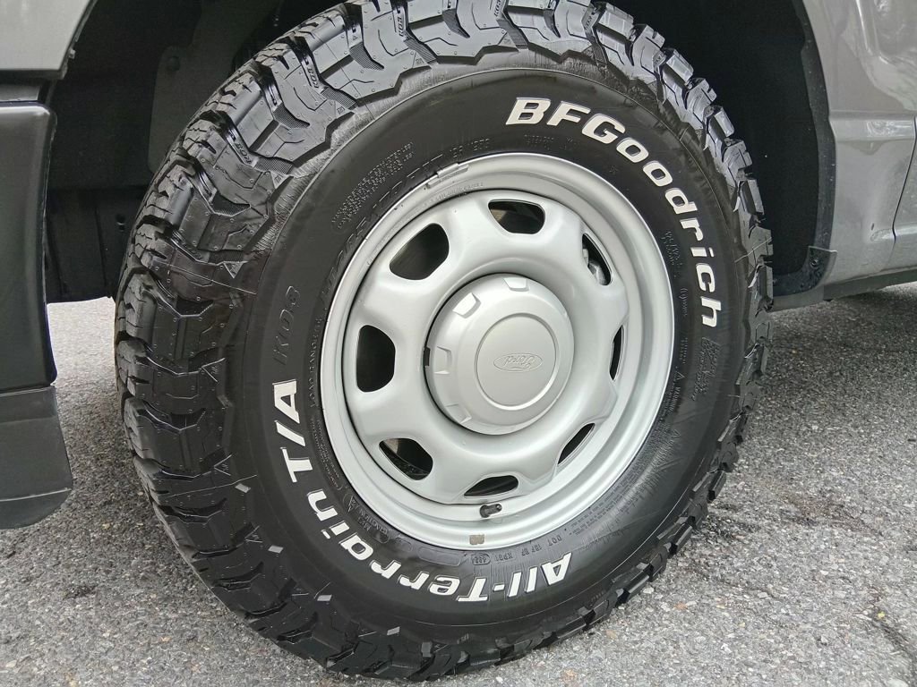 Certified 2025 Ford F150 XL image 11