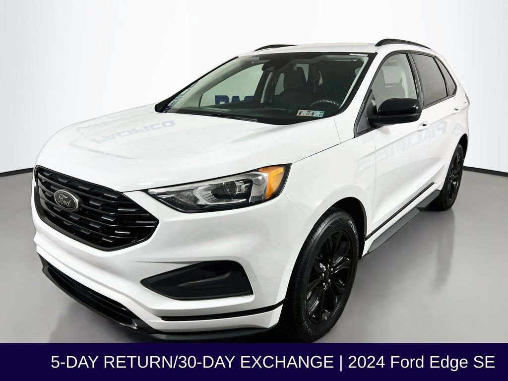 Certified 2024 Ford Edge SE w/ Black Appearance Package AWD/4WD image 4
