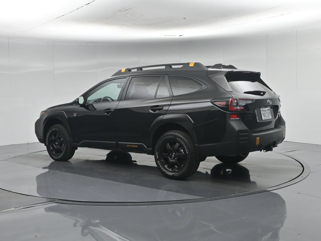 Used 2025 Subaru Outback Wilderness AWD/4WD image 7