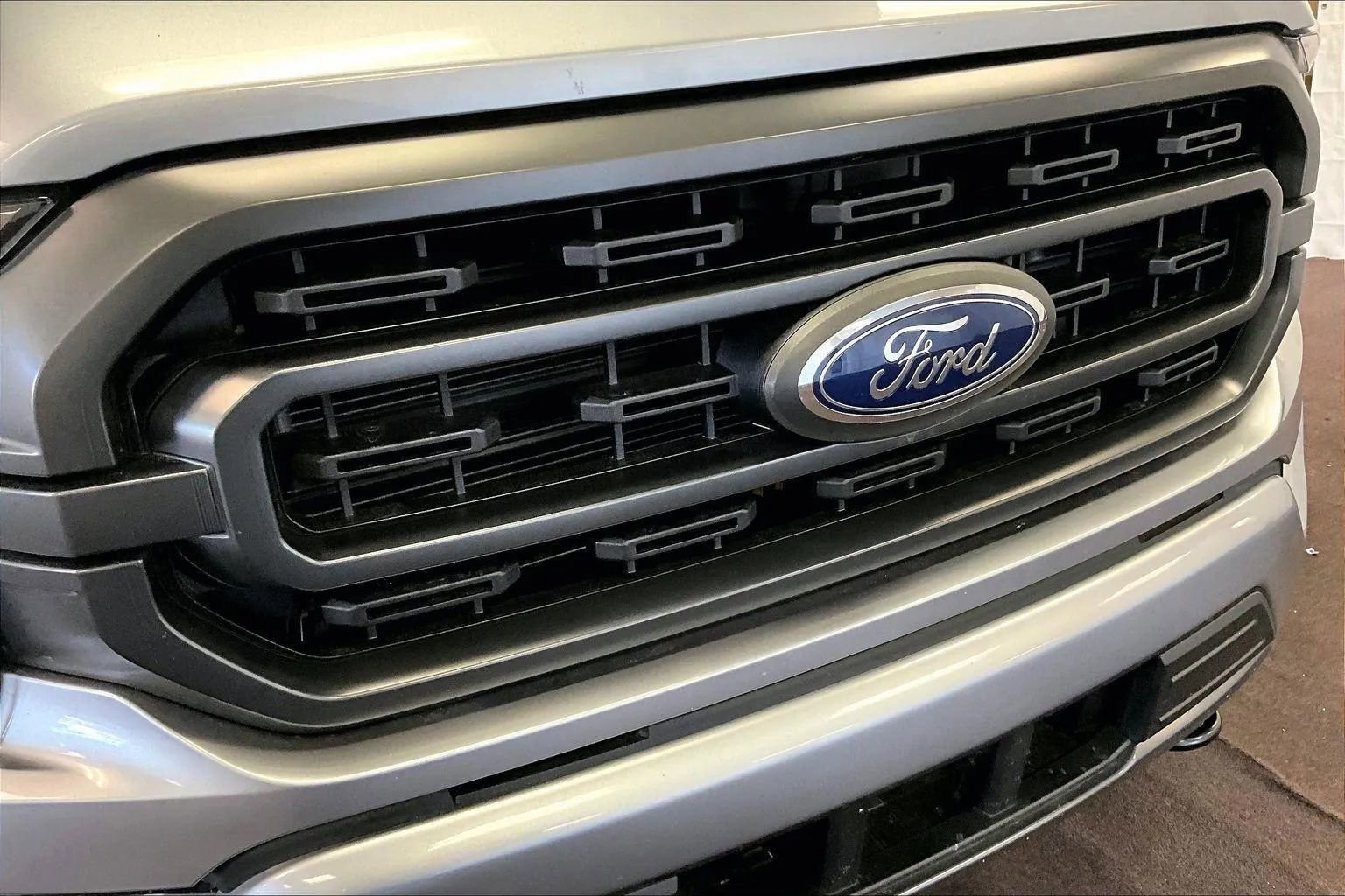 Certified 2023 Ford F150 XLT w/ Equipment Group 302A High image 29