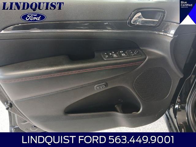 Used 2019 Jeep Grand Cherokee Trailhawk AWD/4WD image 10