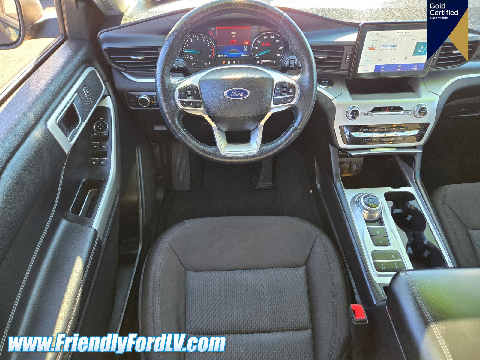 Certified 2022 Ford Explorer XLT image 11