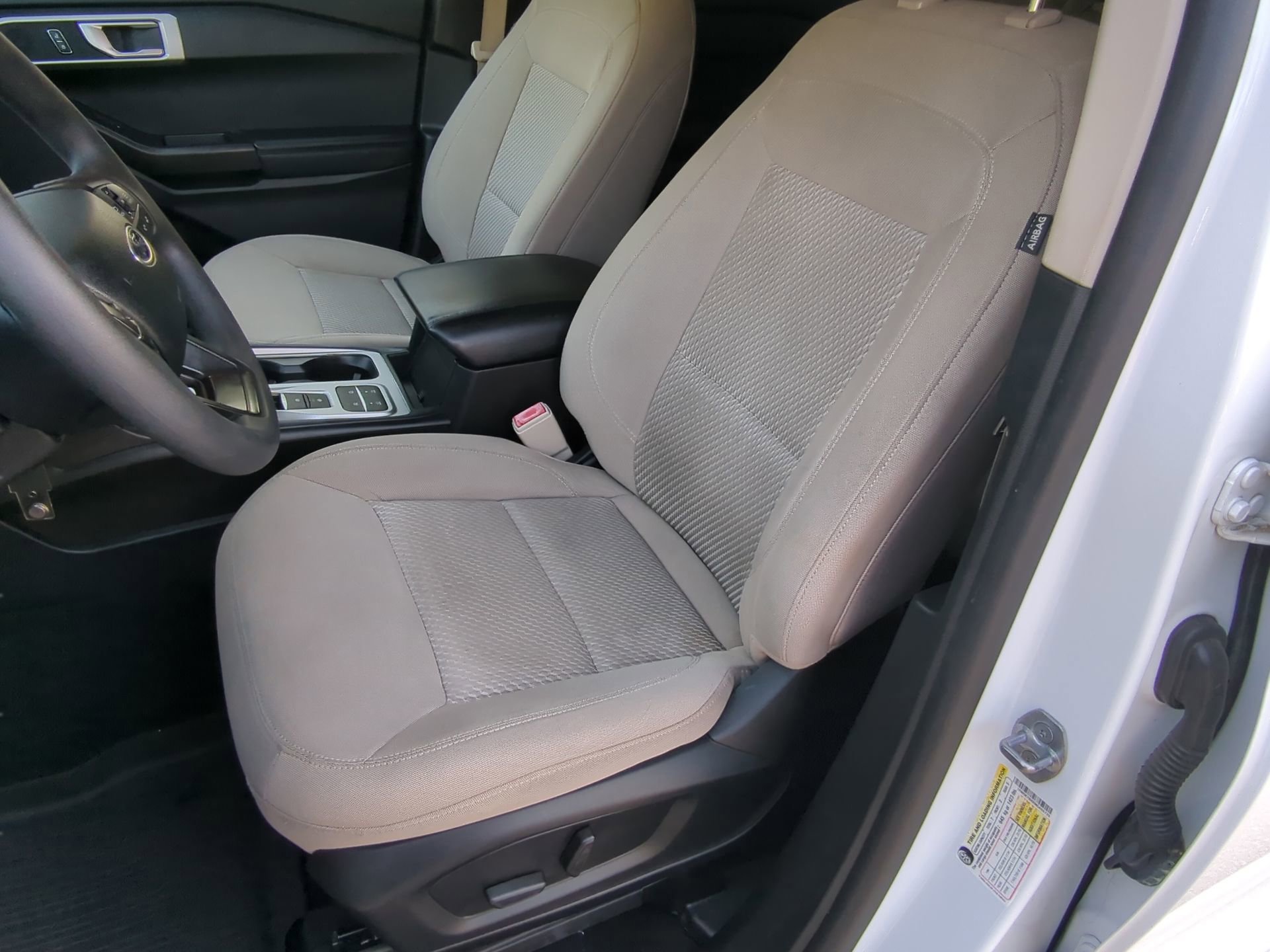 Certified 2021 Ford Explorer 2WD image 57
