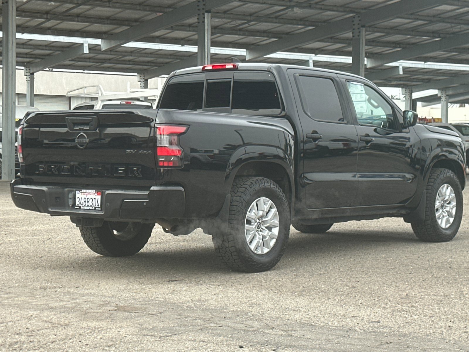 Used 2022 Nissan Frontier SV w/ SV Premium Package image 4