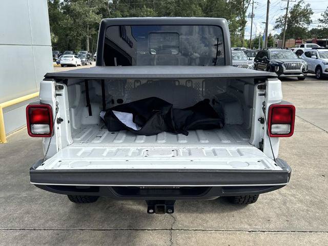 Used 2021 Jeep Gladiator Overland w/ Popular Equipment Package AWD/4WD image 6