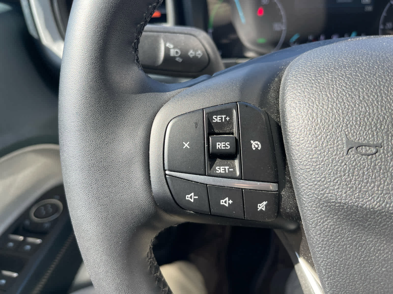 Certified 2023 Ford Maverick XLT w/ XLT Luxury Package FWD image 18
