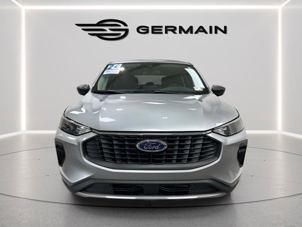 Certified 2024 Ford Escape Active w/ Cold Weather Package FWD image 2