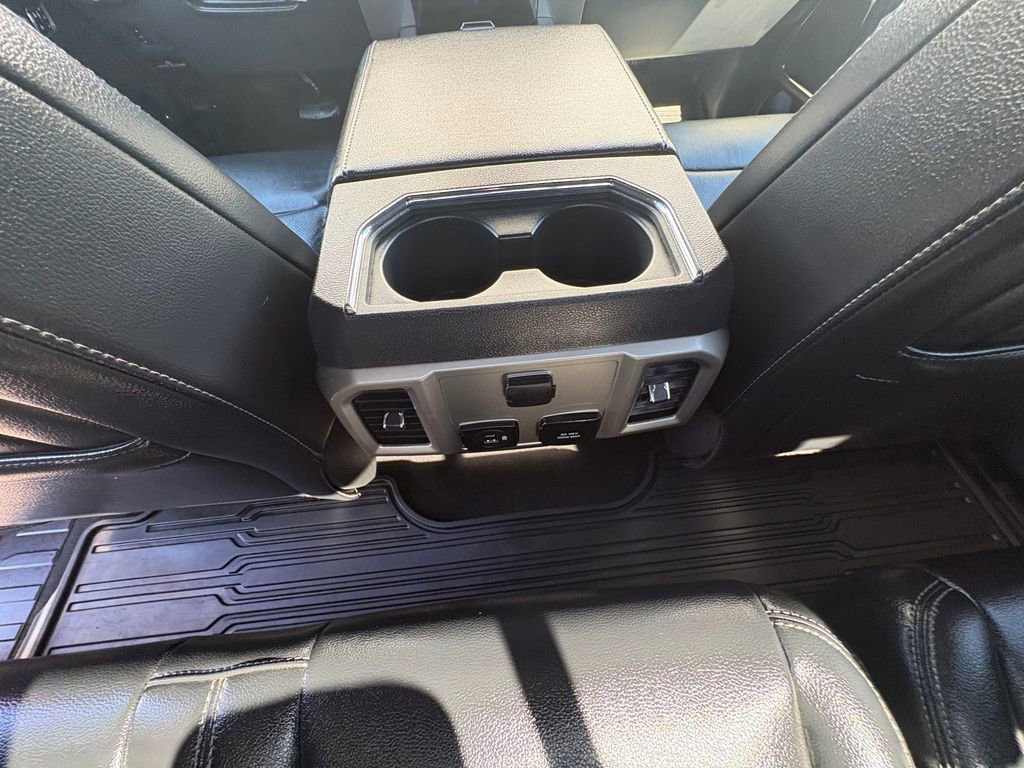 Certified 2022 Ford F250 Lariat w/ Lariat Value Package image 23