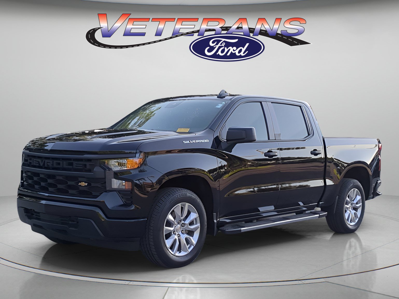 Used 2024 Chevrolet Silverado 1500 Custom