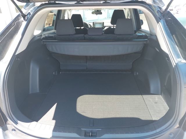 Used 2021 Toyota RAV4 LE AWD/4WD image 13