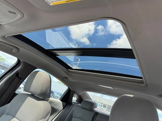 Used 2024 Chevrolet Malibu LT FWD image 8