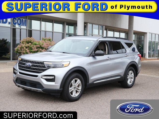 Certified 2022 Ford Explorer XLT w/ Equipment Group 202A AWD/4WD image 1