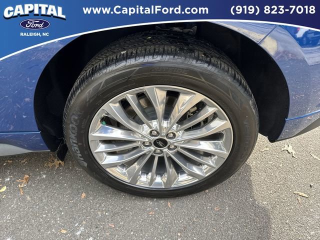 Certified 2024 Ford Edge Titanium w/ Titanium Elite Package image 13