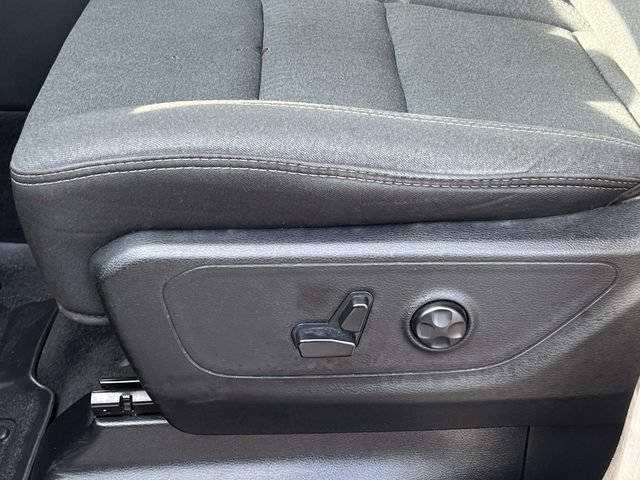 Used 2020 RAM 1500 Big Horn AWD/4WD image 17