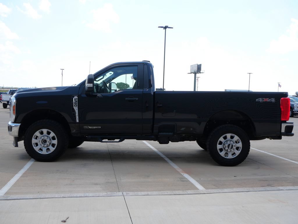 Certified 2024 Ford F350 XLT AWD/4WD image 3