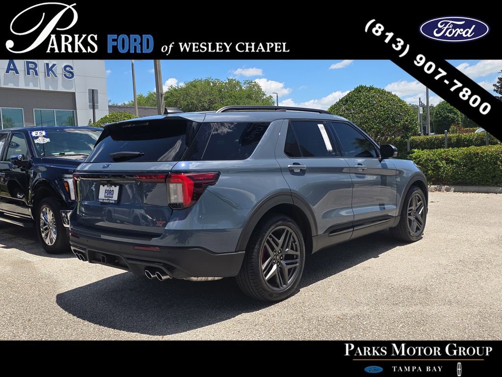 Certified 2025 Ford Explorer ST w/ Sun And Sound Package AWD/4WD image 4