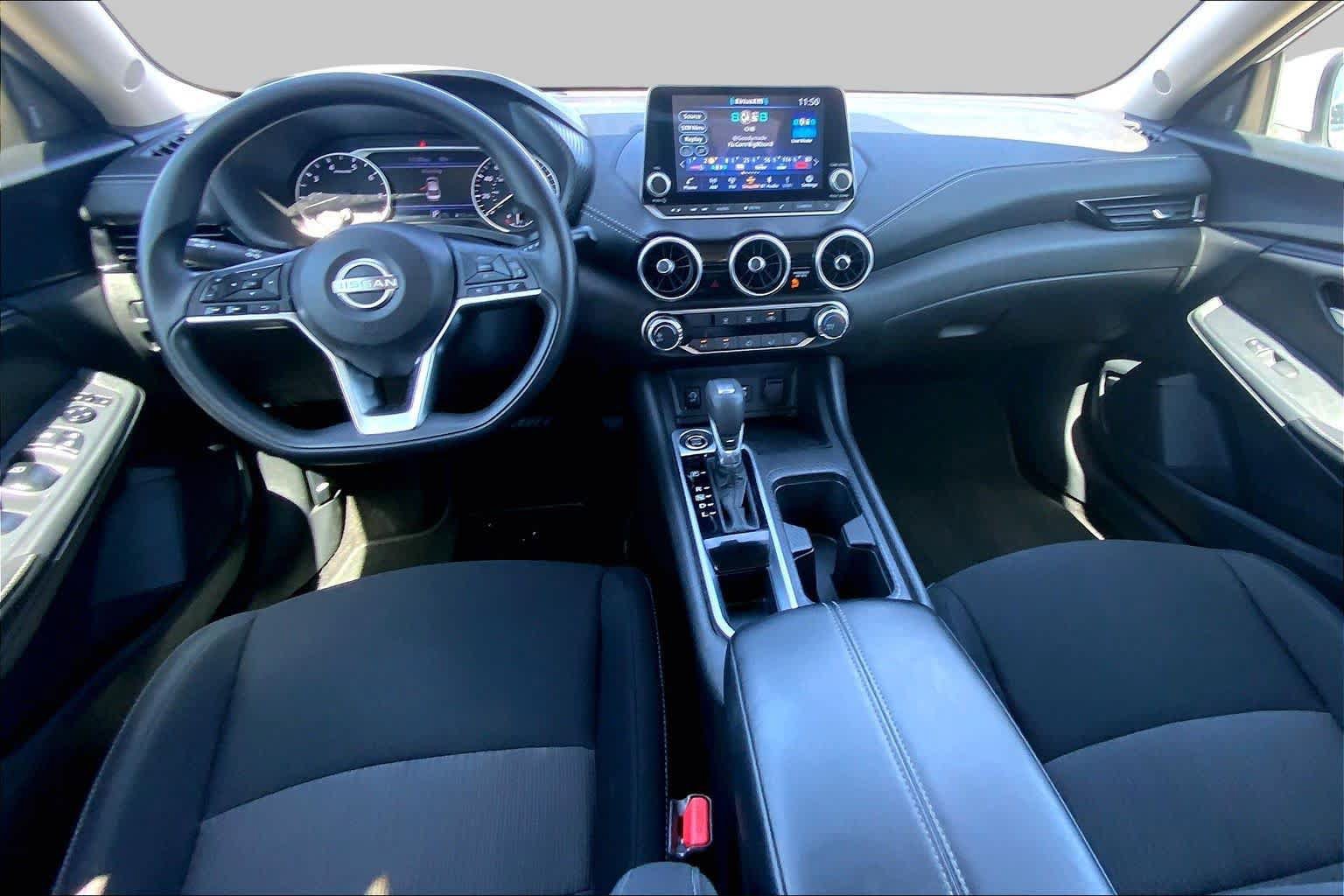 Used 2024 Nissan Sentra SV FWD image 16