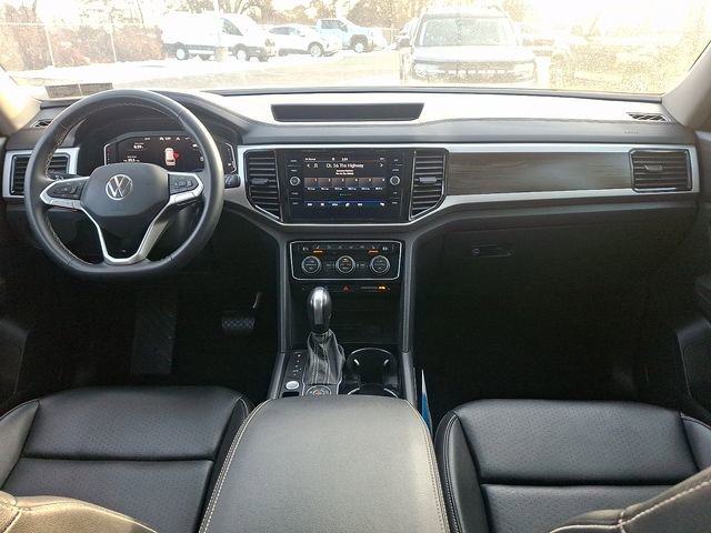 Used 2022 Volkswagen Atlas SE image 14