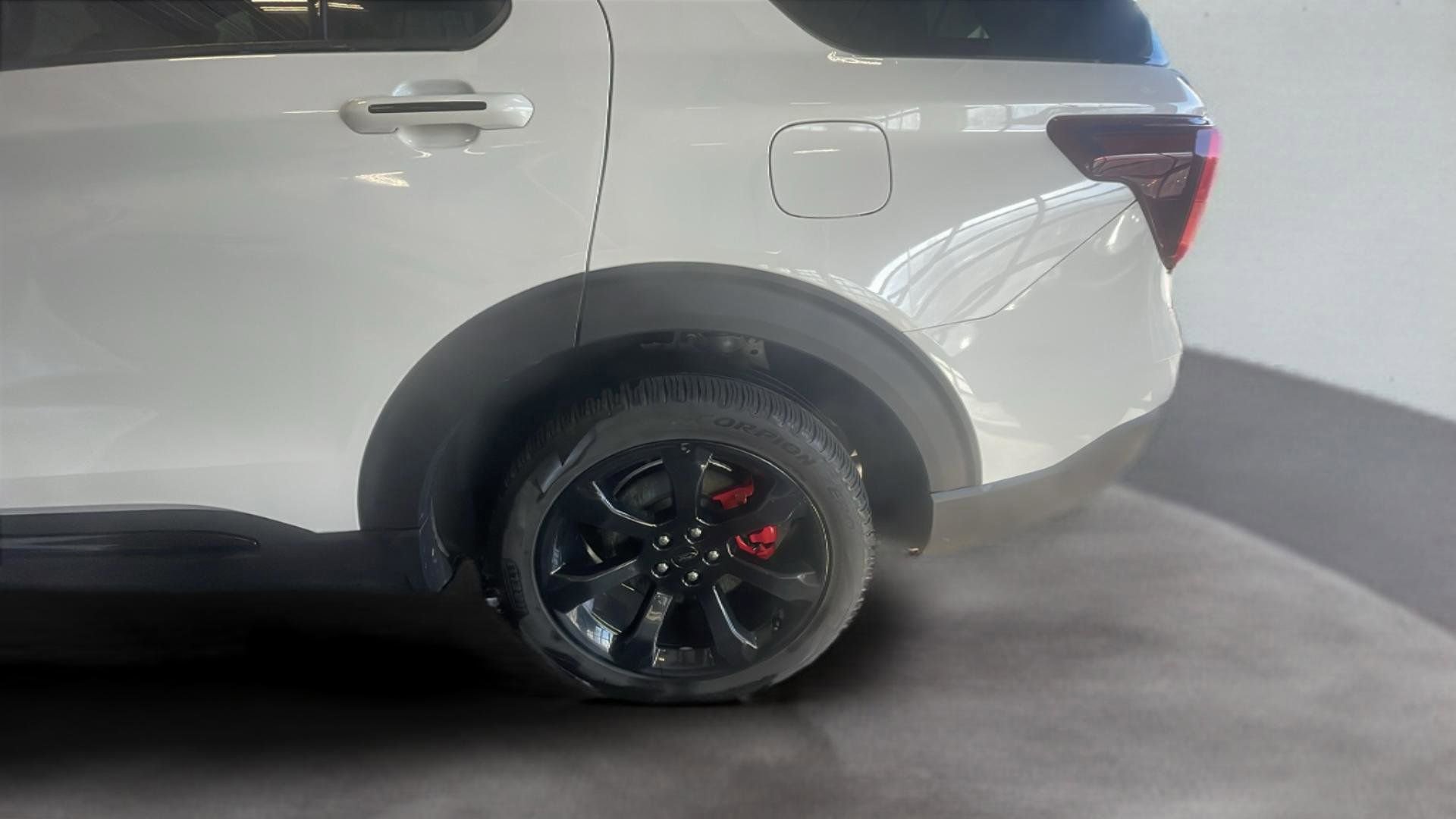 Certified 2023 Ford Explorer ST w/ Equipment Group 401A image 24